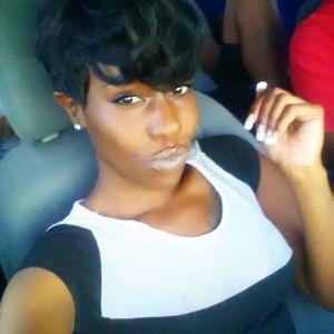 Meet your Posher, Jasmine